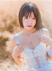 桜桃喵 NO.014 冬眠 白裙上